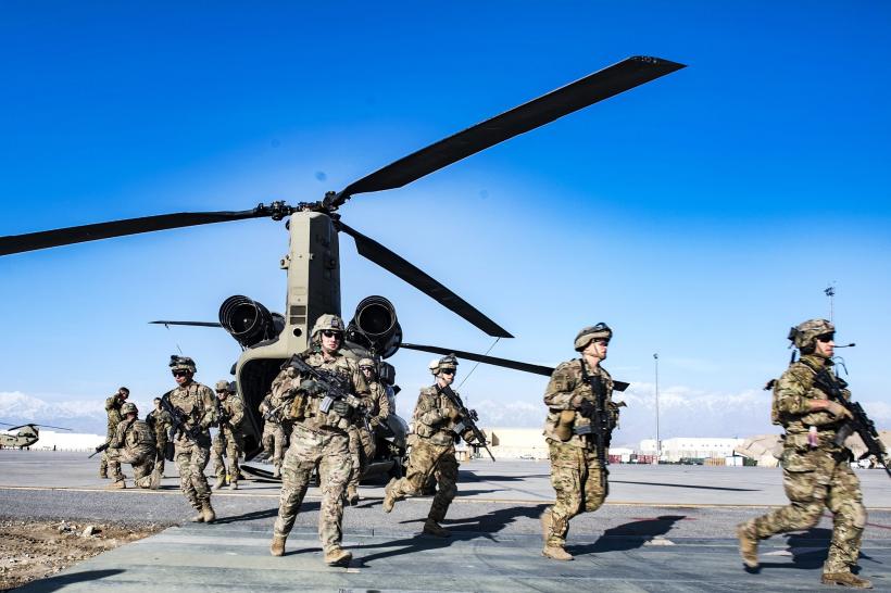 Trupele americane, blocate în Afganistan
