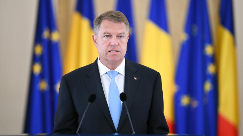 Iohannis sesizează CCR cu Legea pentru aprobarea OUG privind CNADNR şi CNI