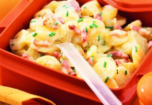 Rețeta zilei:Salată de cartofi noi cu bacon