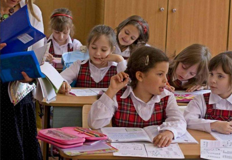 Subiecte MATEMATICĂ Evaluare Națională 2018. Avem subiectele pentru clasa a II-a 18615703