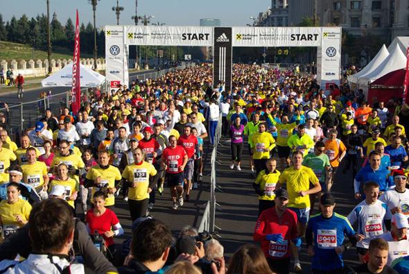 Trafic restricţionat în Capitală sâmbătă şi duminică pentru Semimaratonul Internaţional Bucureşti