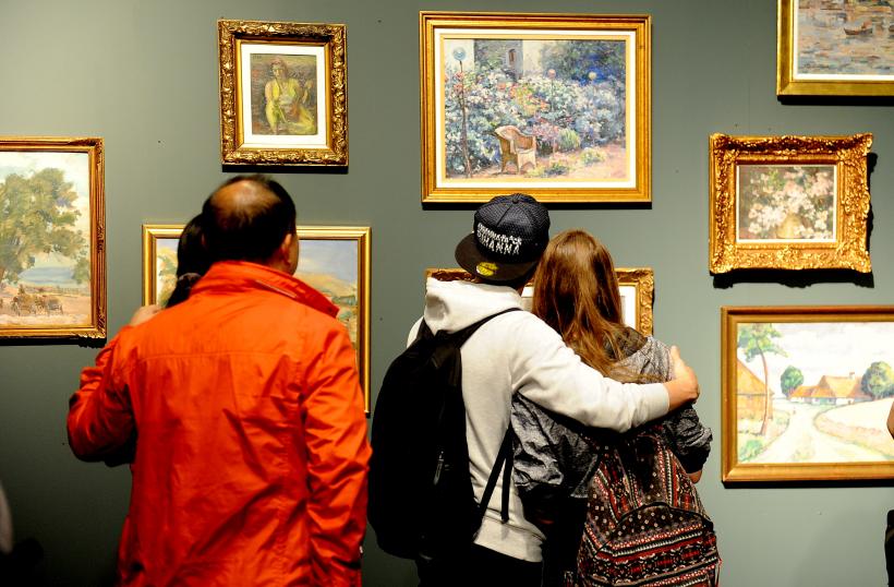 GALERIE FOTO - La ARTSAFARI sunt expuse lucrări în valoare de 10 milioane de euro 18616359