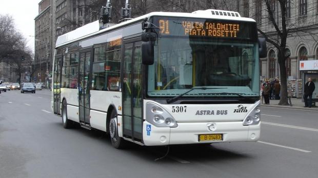 Senatul a adoptat un proiect care vizează o mai bună funcţionare a serviciului de transport public local