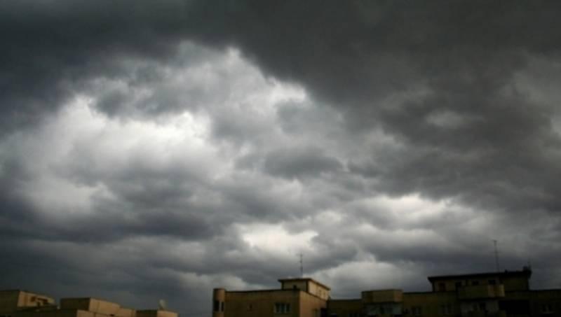 Cod galben de furtună în localităţi din Ialomiţa şi Călăraşi, în ora următoare