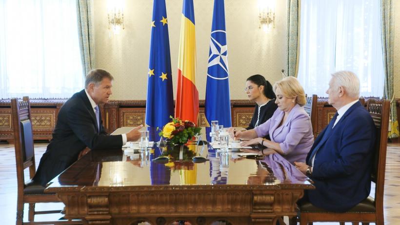 Klaus Iohannis, întâlnire cu premierul și ministrul de Externe