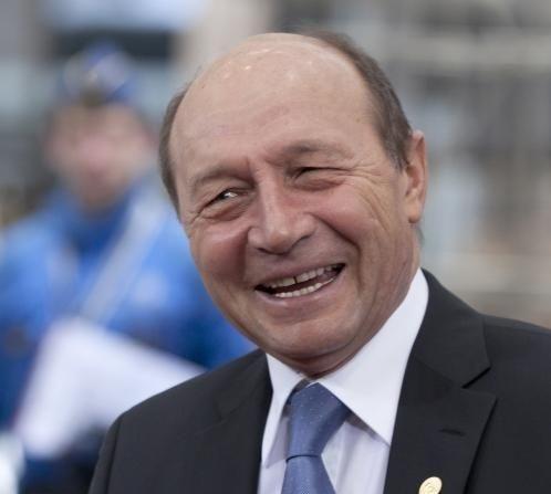 Documentul 'secret' prezentat de Băsescu a ajuns la Comisia SRI 