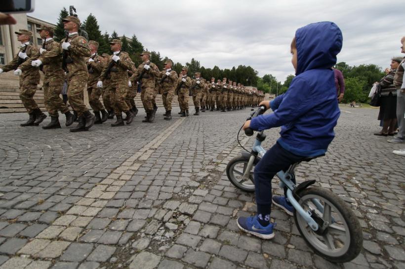 GALERIE FOTO - Ziua Eroilor, la Academia Militara 18616907