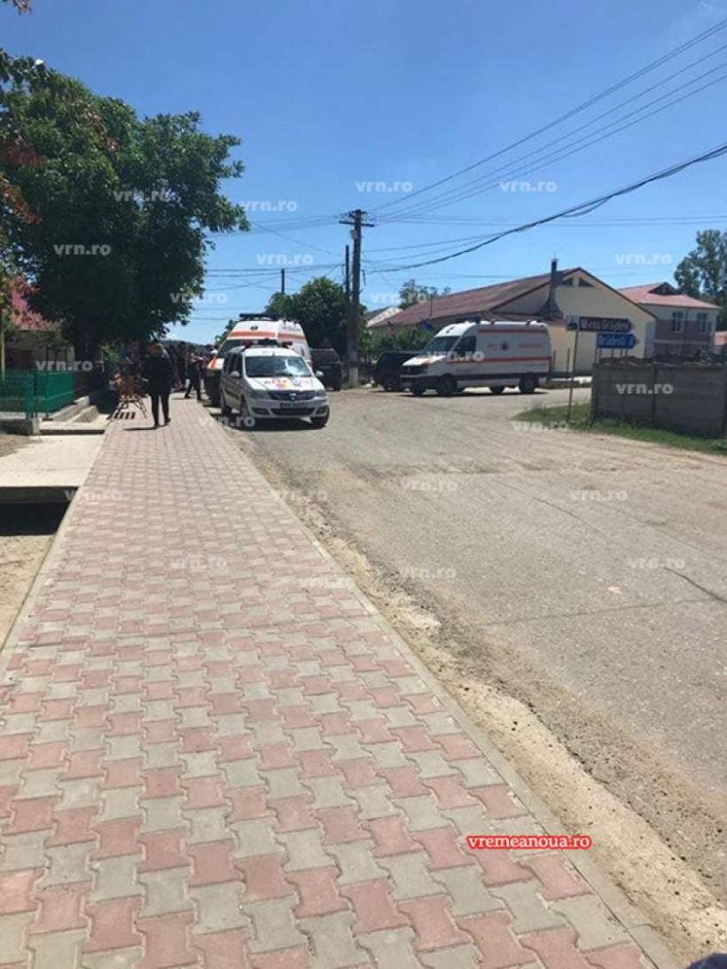 Accident GRAV cu un microbuz scolar in Vaslui. Opt elevi au ajuns la spital