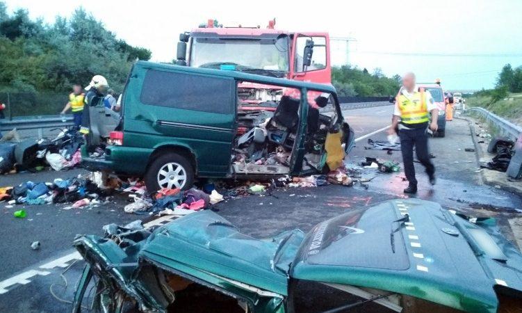 Accident în Ungaria MAE: Toate cele nouă persoane decedate sunt de cetăţenie română