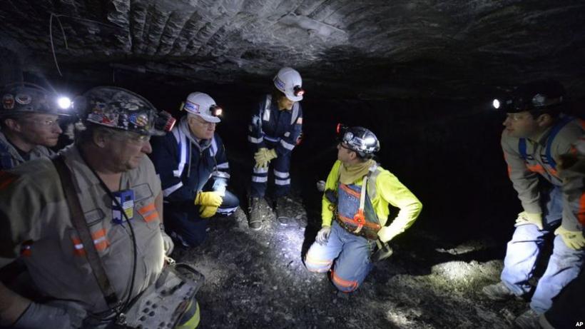 Tragedie la Hunedoara! Un miner de la exploatarea Livezeni a murit într-un accident de muncă în subteran