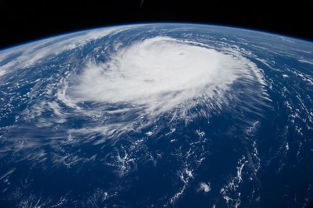 Sezonul uraganelor din Atlantic - peste medie, dar nu cumplit!