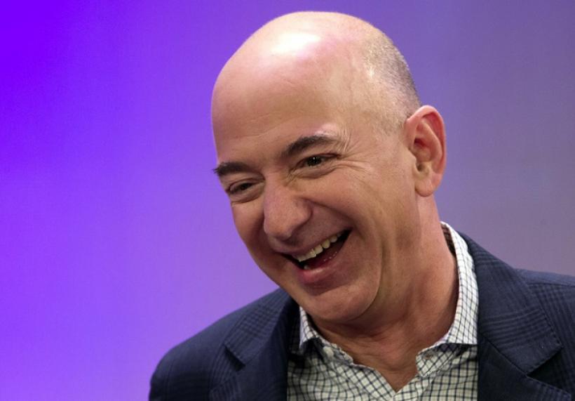 Jeff Bezos vrea sa-si cheltuiasca averea pentru a parasi Terra!