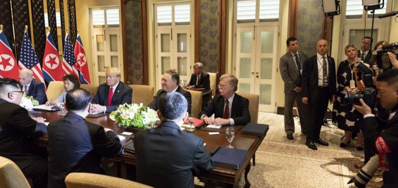 GALERIE FOTO + VIDEO - Intâlnirea istorică dintre Donald Trump și Kim Jong Un. Declarația comună a celor doi lideri 18619802