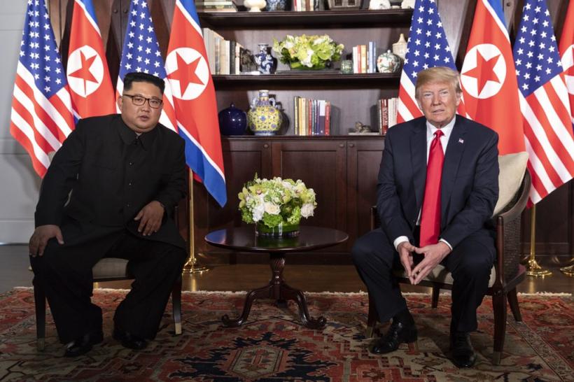 GALERIE FOTO + VIDEO - Intâlnirea istorică dintre Donald Trump și Kim Jong Un. Declarația comună a celor doi lideri 18619805
