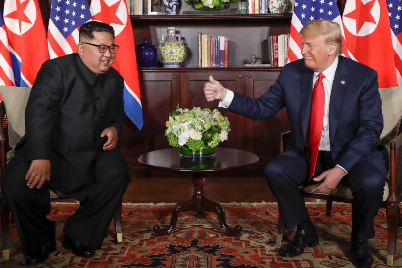 GALERIE FOTO + VIDEO - Intâlnirea istorică dintre Donald Trump și Kim Jong Un. Declarația comună a celor doi lideri 18619812