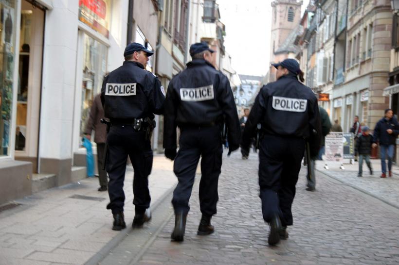 Luare de ostatici la Paris; intervenţie a poliţiei în desfăşurare