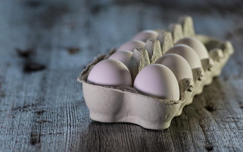 Peste patru milioane de ouă din Olanda, retrase de pe piaţa din Polonia