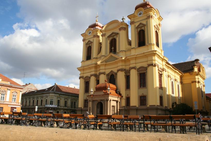 Topul destinaţiilor de city break în România