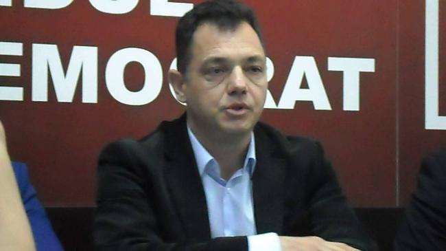 Ministrul pentru Mediul de afaceri, Radu Oprea, audiat la Parchetul General
