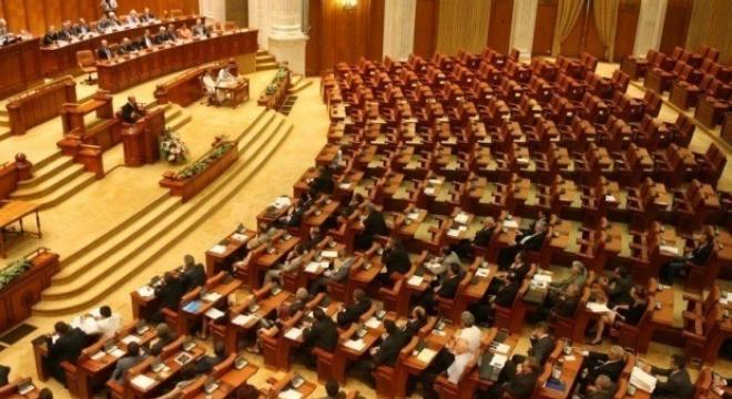 Modificările Codului penal au fost adoptate pe articole de Camera Deputaţilor