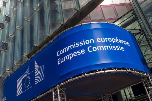 Comisia Europeană a activat cadrul de supraveghere consolidată în Grecia