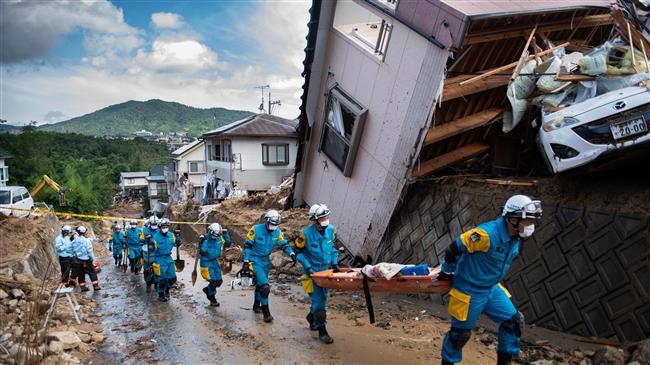 Dezastru în Japonia: 179 de morţi în urma ploilor si inundatiilor!