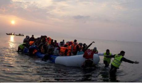 Libia: Paza de coastă a interceptat 156 de migranţi încercând să ajungă în Europa pe mare