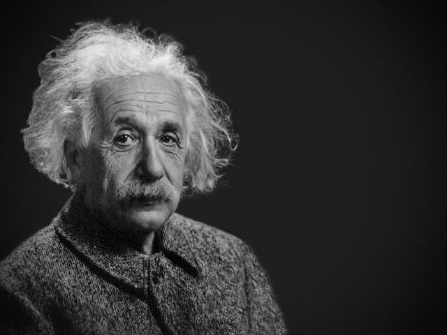 Teoria relativităţii generale a lui Einstein, testată cu succes