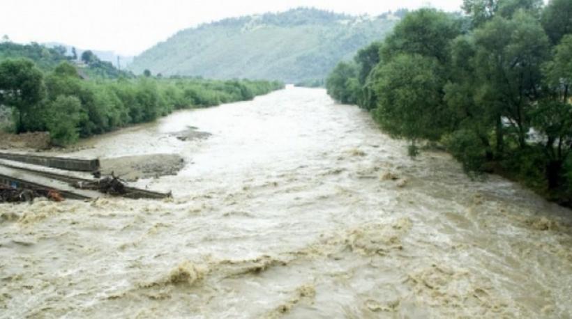 Cod galben de inundaţii pentru râuri din Sălaj, Cluj şi Bihor, până la ora 21:00