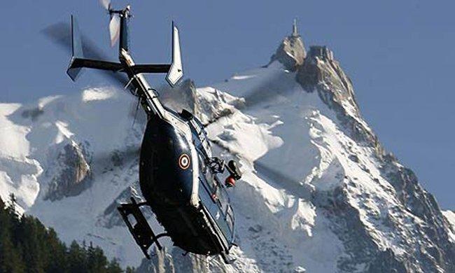 Trei alpinişti francezi au murit în masivul Mont-Blanc 