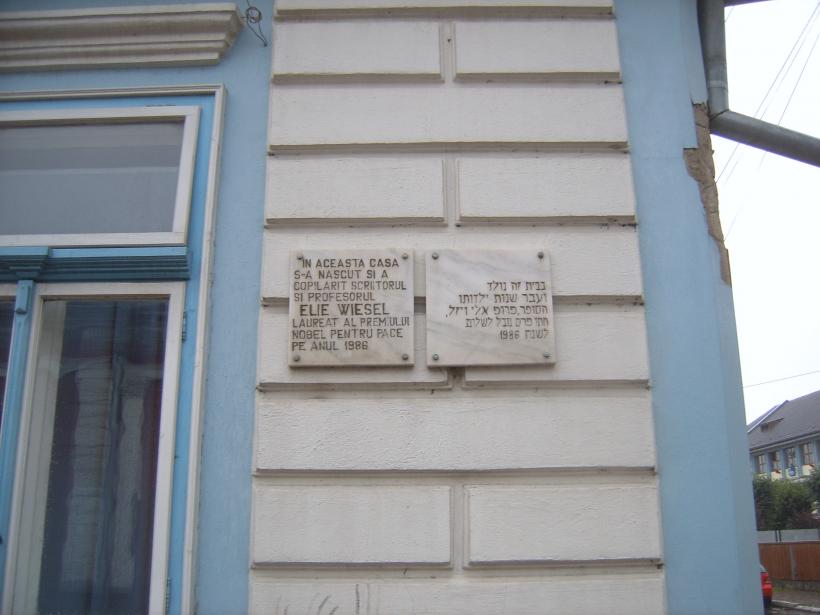 Casa Memorială „Elie Wiesel” - vandalizată