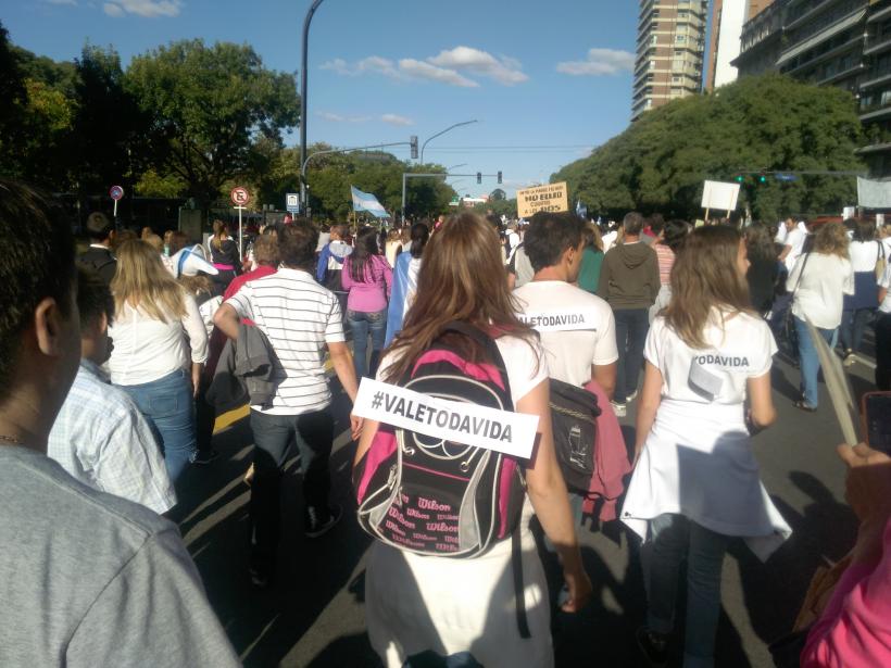 Argentina: Mii de persoane au protestat împotriva legalizării avortului