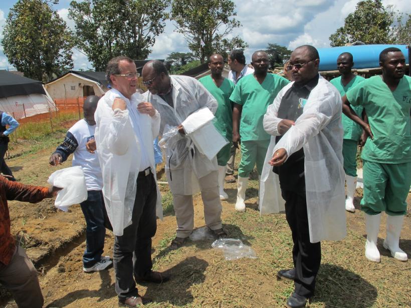 Cel puțin 33 de morți în epidemia de Ebola din RP Congo