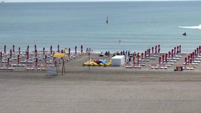 Un adolescent căutat de două zile a fost găsit înecat pe o plajă din Eforie