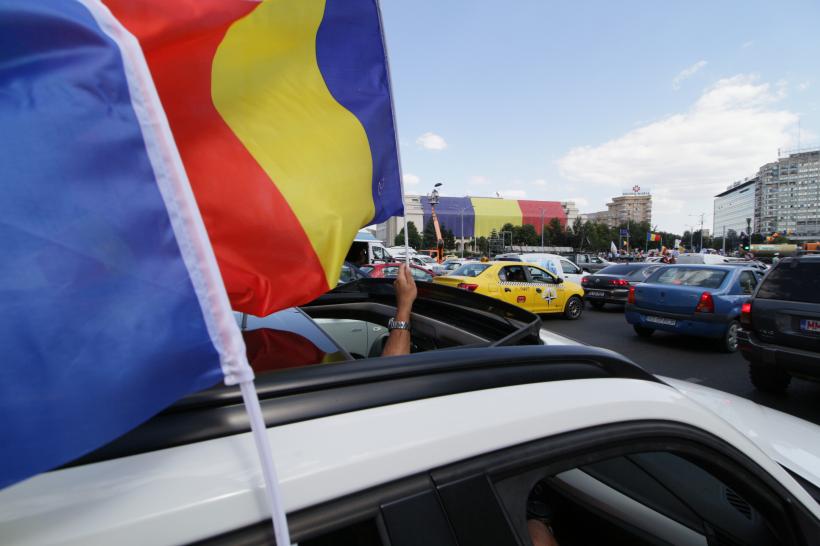 Iohannis: Românii ştiu să fie civilizaţi; nu-şi merită etichetele primite de la voci iresponsabile din politică
