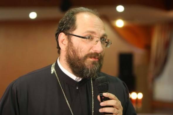 Părintele Necula, despre proteste: Nu e nevoie de înjurătură când vrei să spui adevărul