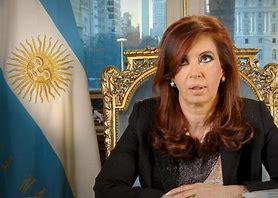 Argentina: Cristina Kirchner se apără într-un răsunător scandal de corupţie