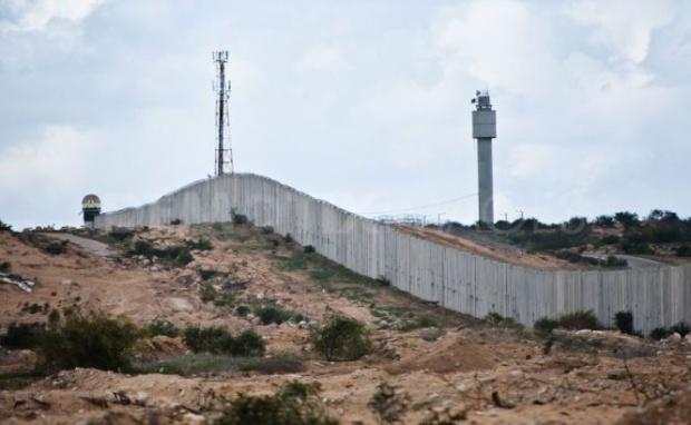 Israelul a închis duminică un punct pietonal de trecere a frontierei cu Fâşia Gaza