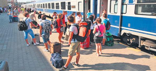 CFR Călători va face modificări în orarul trenurilor spre Litoral