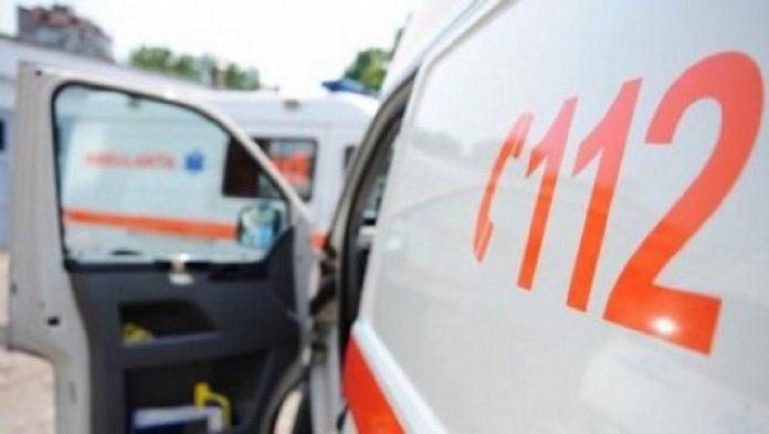 Accident rutier in Bucuresti: Două persoane transportate la spital