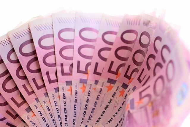 Sibiu: S-au furat 10.000 de euro din sediul Poliţiei Municipiului