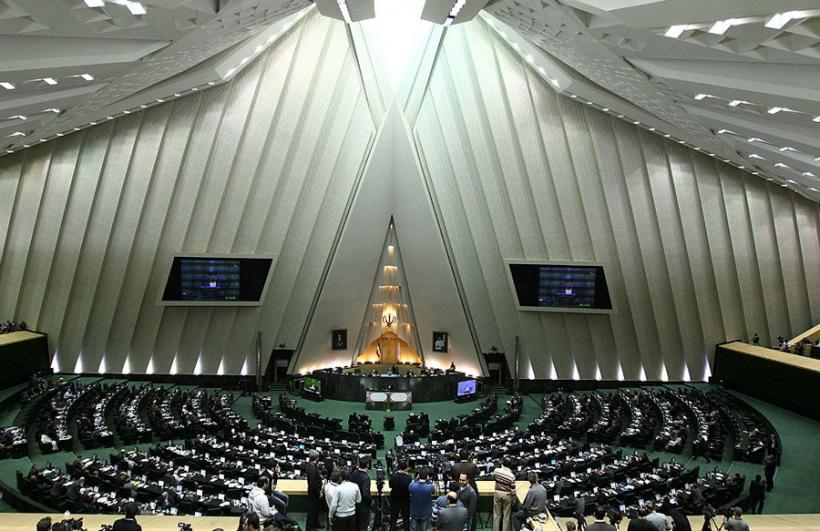 Iran: O noua lovitura pentru guvernul preşedintelui Rohani