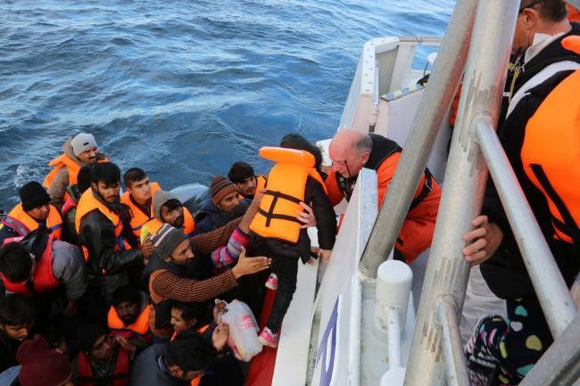 Italia nu îi poate forţa pe migranţii de pe nava Diciotti să meargă în Albania
