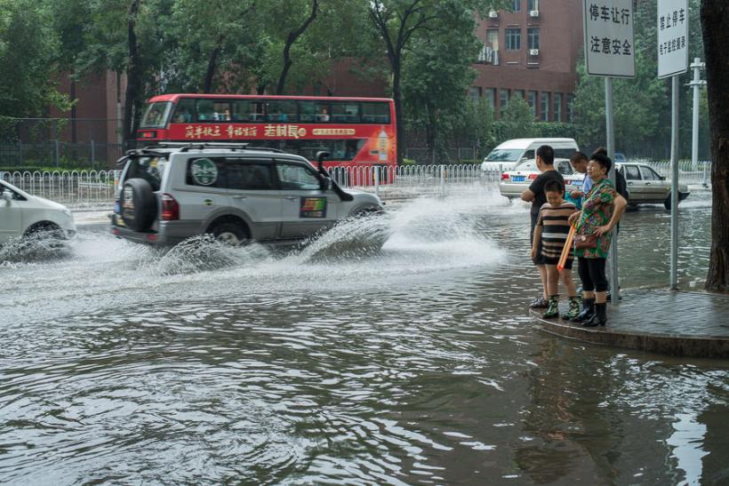 China: Peste 127.000 de persoane au fost evacuate din cauza ploilor puternice