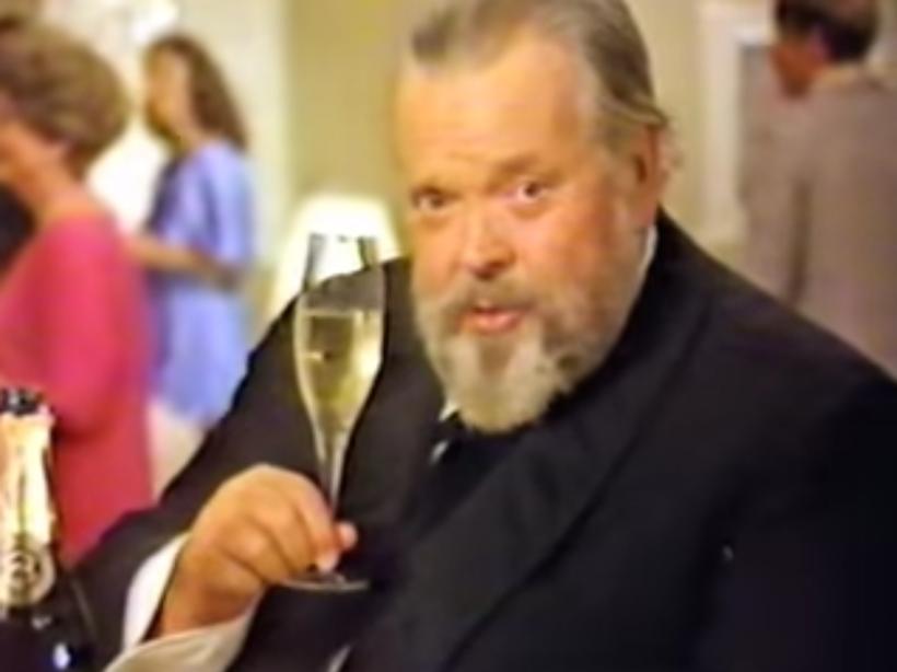 Ultimul film al lui Orson Welles a fost finalizat la 33 de ani de la moartea regizorului