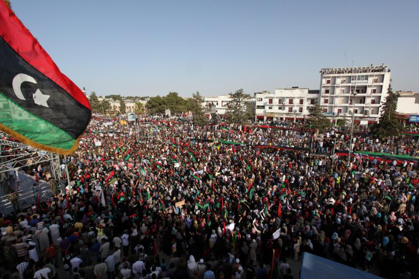 400 de persoane, multe condamnate pentru crime, au evadat dintr-o închisoare din Tripoli