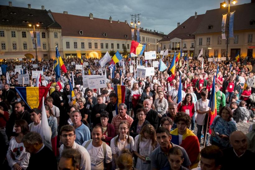 Andra le va cânta diseară celor 3.000 de tineri ortodocși adunați la Sibiu