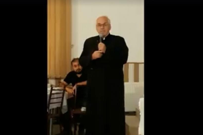 VIDEO - Preotul Ion Croitoru jignește românii din diaspora despre care spune că sunt ”pleavă”