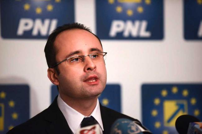 Buşoi: PNL Bucureşti demarează o campanie de informare privind traficul şi de strângere de semnături împotriva guvernării