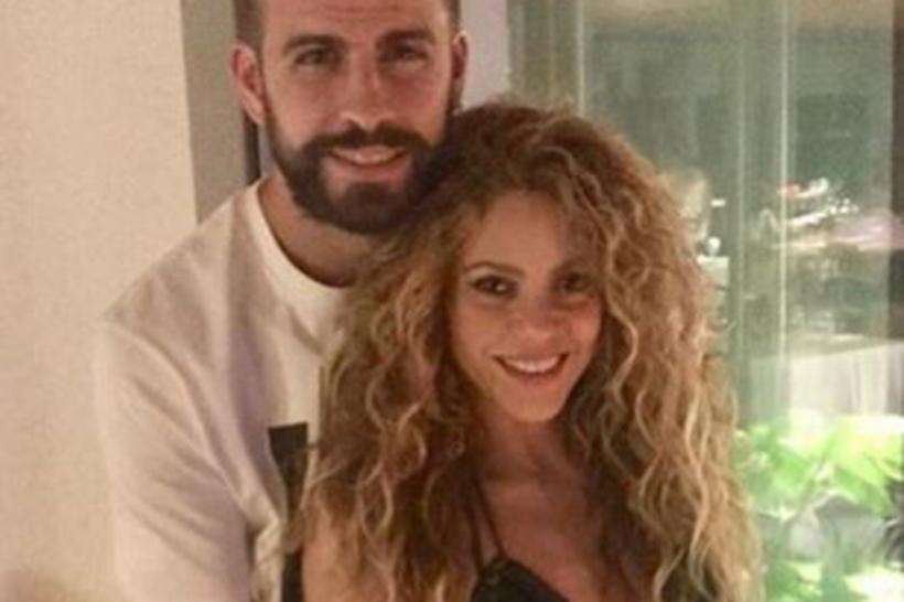 Shakira şi Pique pun capăt zvonurilor de separare printr-o cină romantică la restaurant